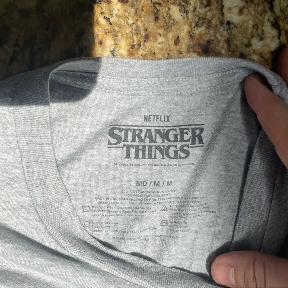 Men's Netflix Stranger Things Tiger Hawkins High School 1986 Tee - Picture 2 of 6